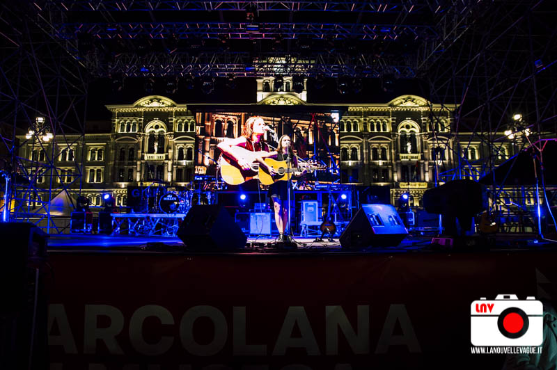 Violetta Zironi Opening Act di Alvaro Soler per la Barcolana 48 © Fabrizio Caperchi / PiquadroStudio