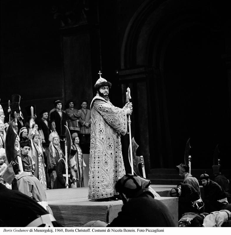 1-Boris Godunov di Musorgskij, 1960, Christoff. Costumi di Nicola Benois. Foto Piccagliani