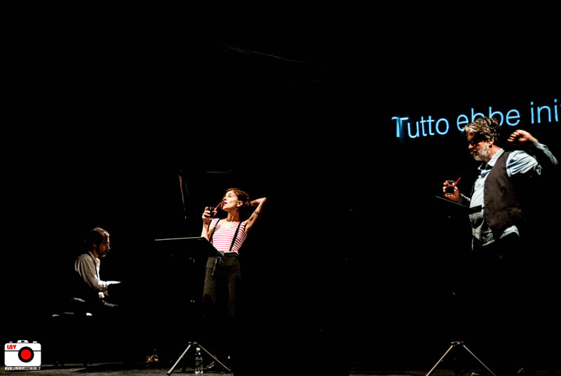 La Notte Blu dei Teatri 2016 - Teatro Miela - Foto di Fabrizio Caperchi e Linamaria Palumbo
