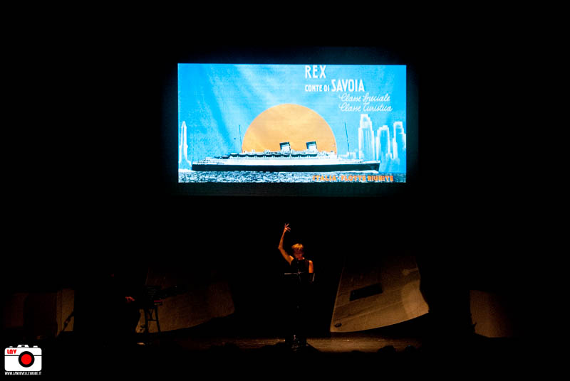 La Notte Blu dei Teatri 2016 - Teatro Norberto Bobbio - Foto di Fabrizio Caperchi e Linamaria Palumbo