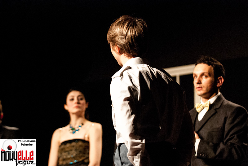 Rumors al Teatro Hamlet. Fotodi Linamaria Palumbo