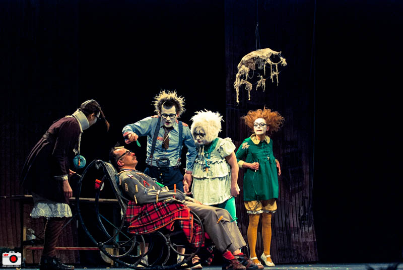 The Family del Teater Semianyki al Politeama Rossetti di Trieste -  OnStage