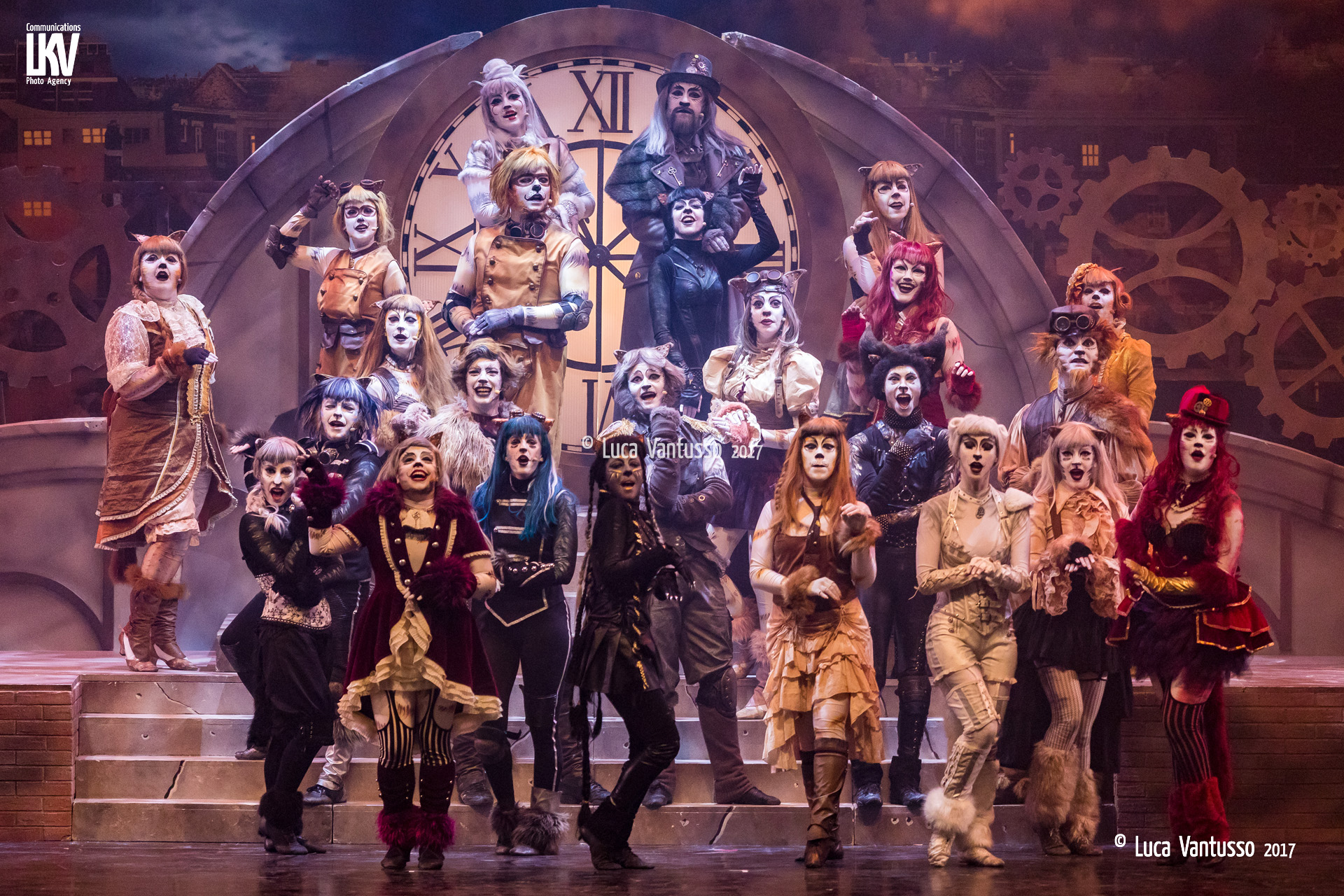 Il musical Cats in scena al Teatro della Luna di Milano - Le foto di Luca Vantusso